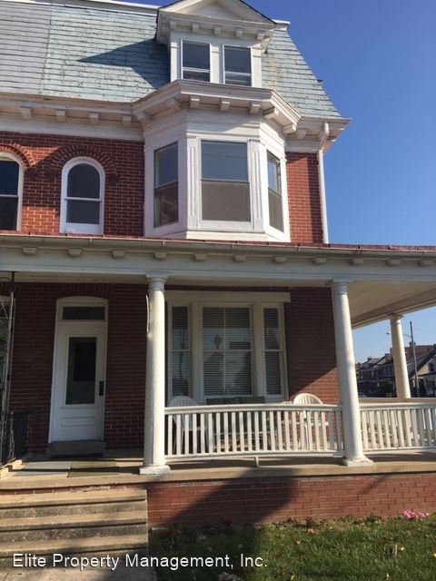 Primary Photo - 501 Carlisle Ave