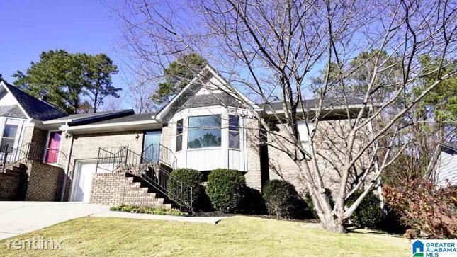 Foto principal - 2 br, 2 bath House - 3402 Woodcrest Dr