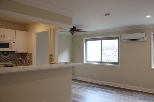 Foto del edificio - 1133 N Randolph St