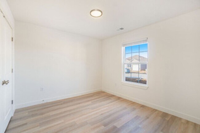 Building Photo - 3803 NW 93rd St