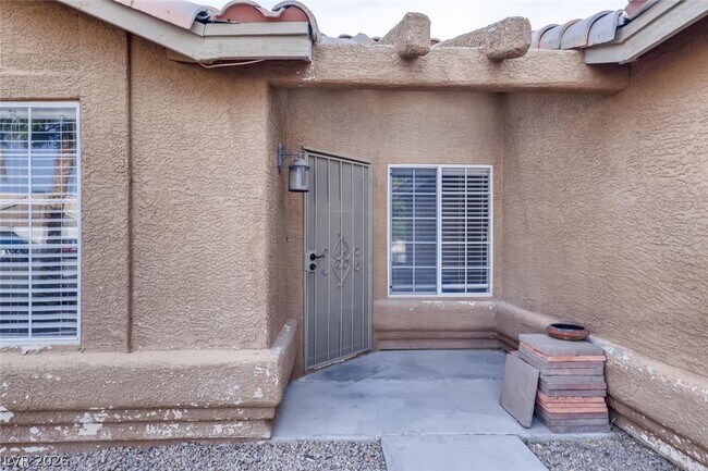 Building Photo - 3709 Rock Glen Ln