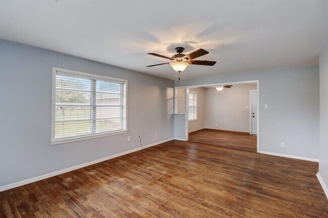 Building Photo - 28370 FM1736