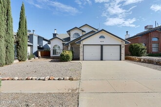 Building Photo - 4620 Loma De Cobre Dr