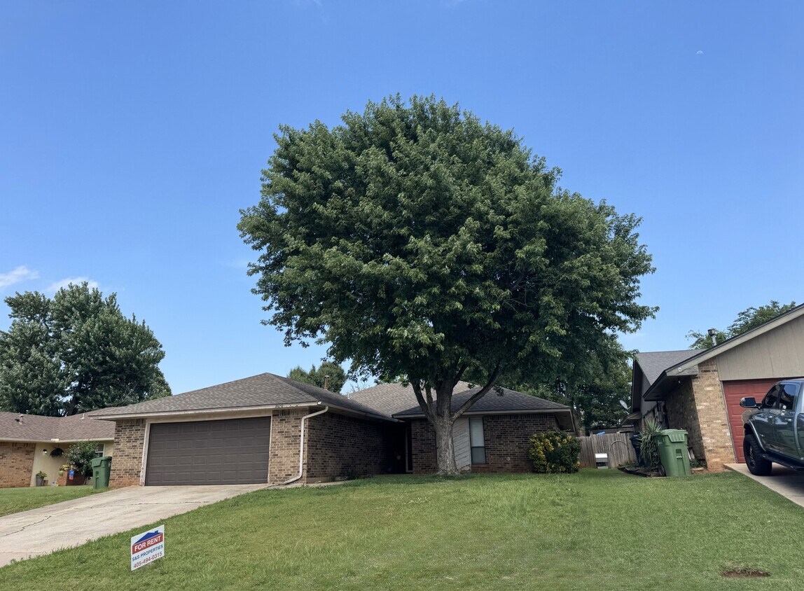 Foto principal - 1820 Greenway Ave