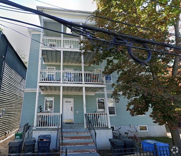 Building Photo - 350 Allston St