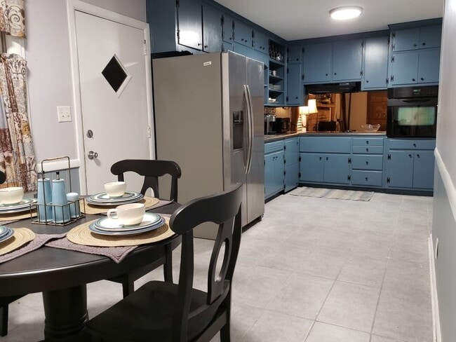 Foto del edificio - 4588 Hopewell Rd