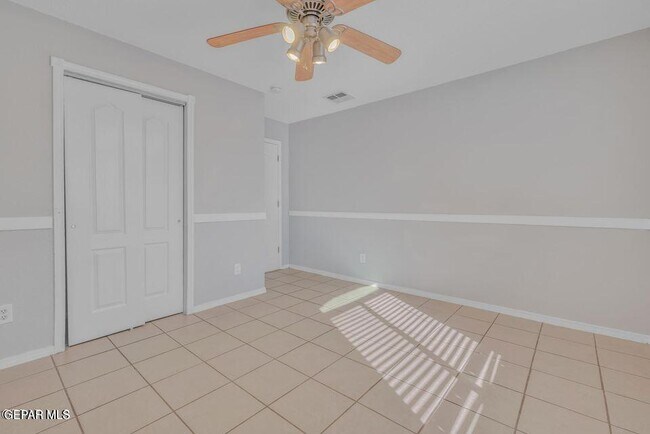 Building Photo - 12255 Via Del Rio