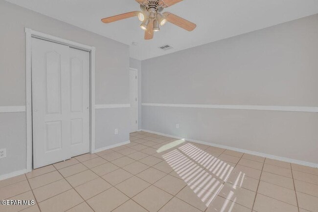 Foto del edificio - 12255 Via Del Rio