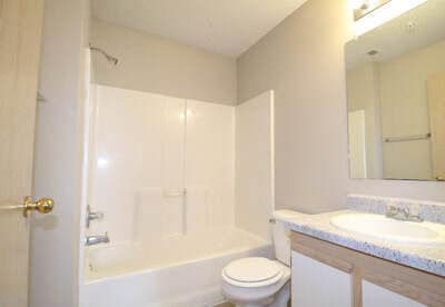 Bayberry Village | Bathroom - BayOak Apartments