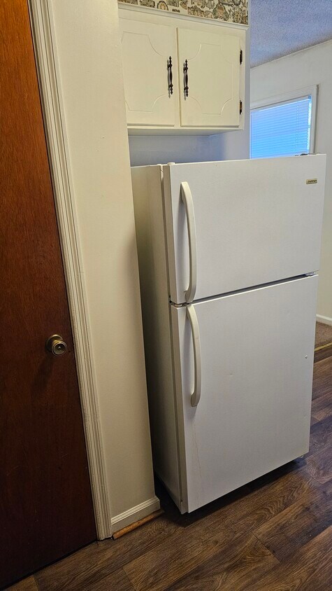 Kitchen - 1312 Belleville Rd