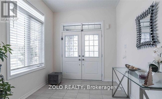 Building Photo - 42 Brent Cres