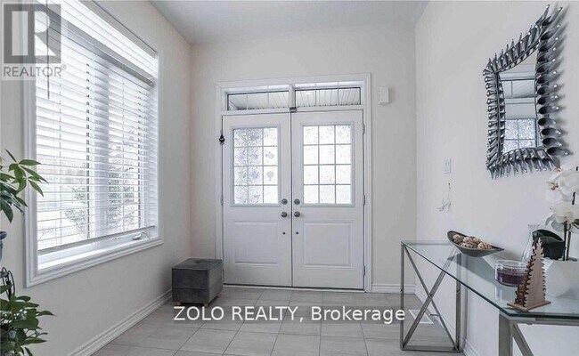 Photo du bâtiment - 42 Brent Cres