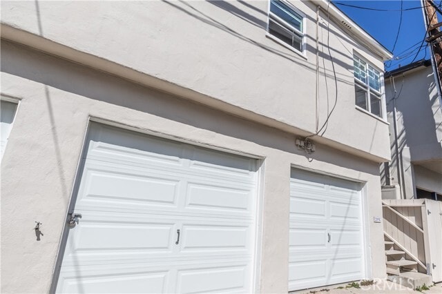 Building Photo - 209 Cypress Dr