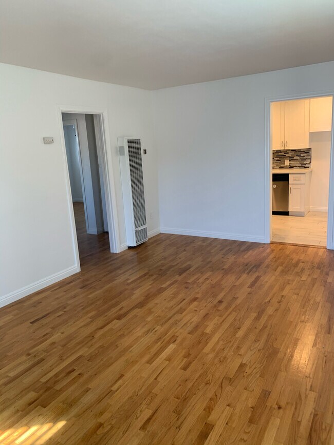 Building Photo - 2929 K St