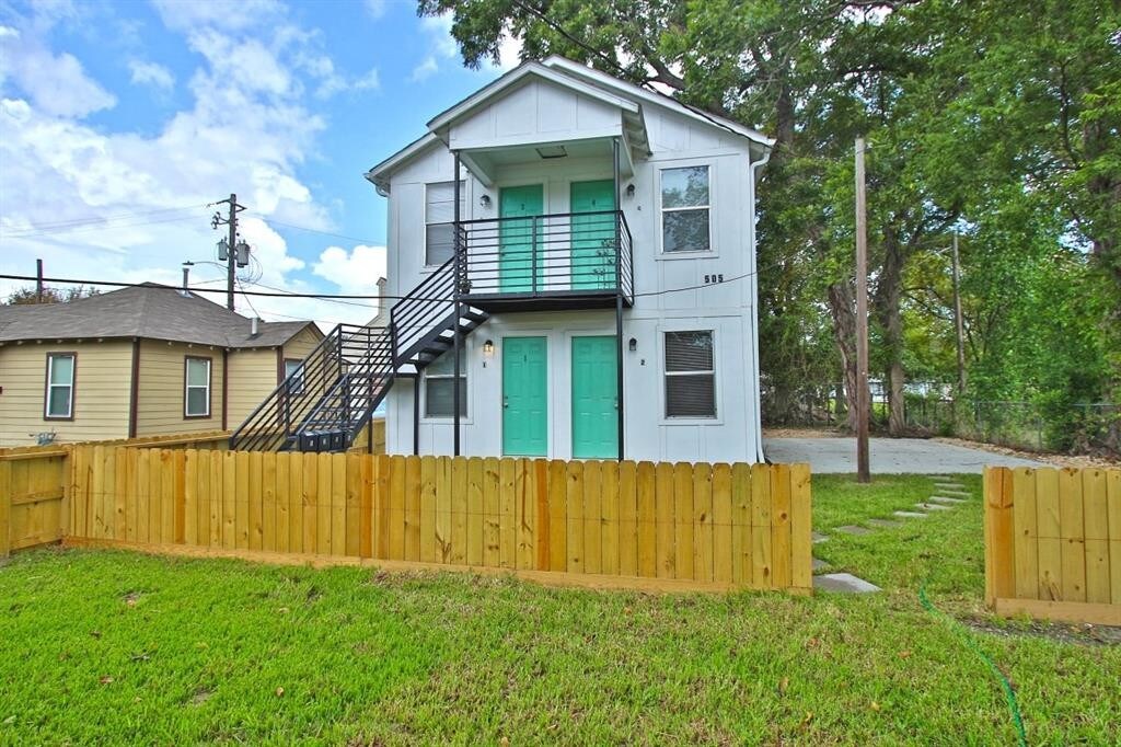 505 E 32nd St Unit 1, Houston, TX 77018 Room for Rent in Houston, TX