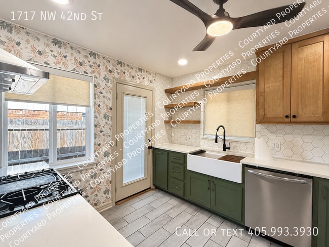 Building Photo - 1717 NW 42nd St