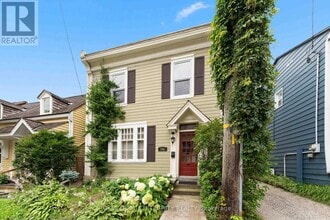 Building Photo - 258 Cathcart St