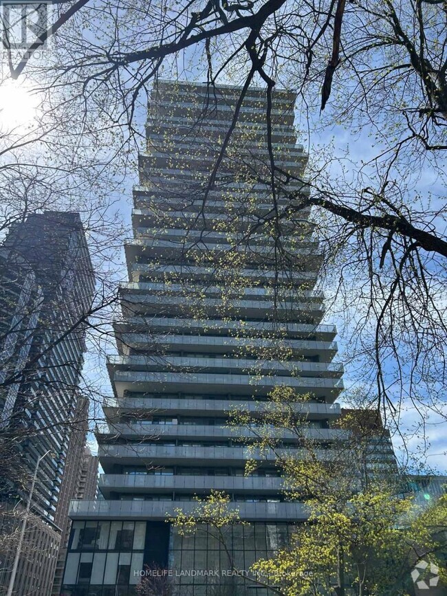 Building Photo - 57-957 St Joseph St