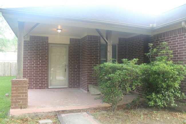 Building Photo - 1726 Serenata Ln