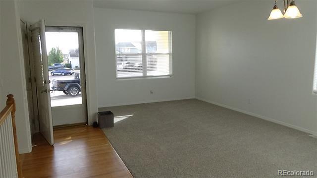 Foto del edificio - 6739 Summer Grace St