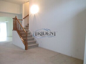 Building Photo - 1683 Cobblestone Dr