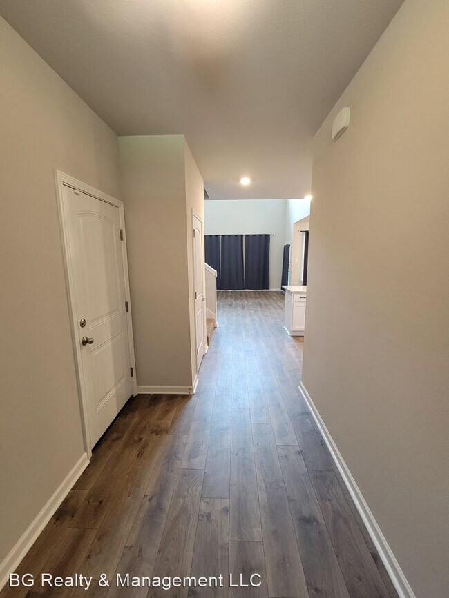 Foto del edificio - 4 br, 3 bath House - 2420 Reserve Drive