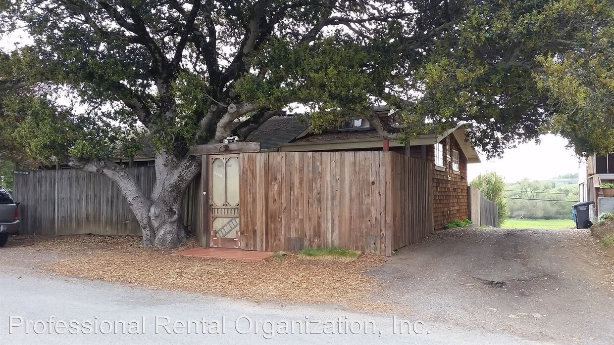 5580 Old Redwood Hwy, Penngrove, CA 94951 Condo for Rent in Penngrove