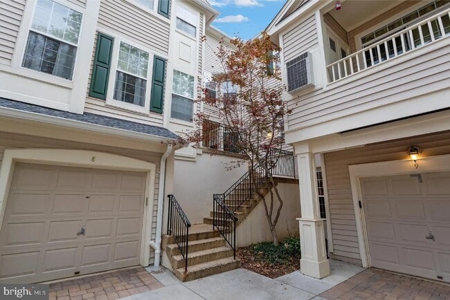 Building Photo - 1300 Windleaf Dr
