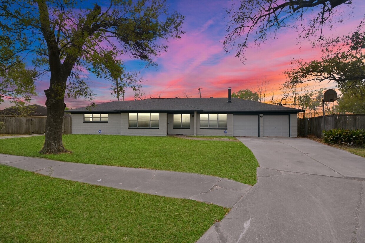 Coming soon! - 1301 Gulf St