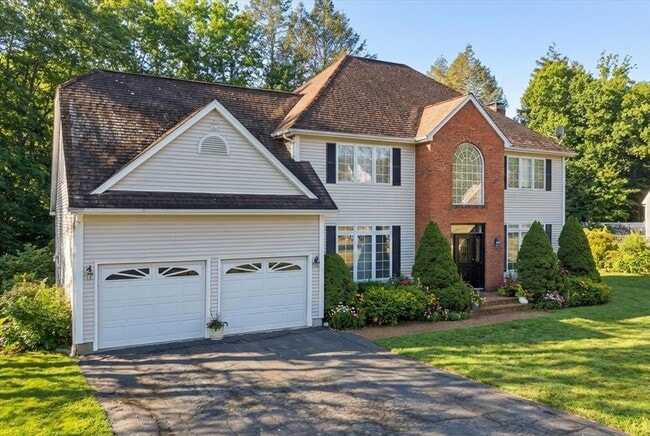 Foto del edificio - 48 Blue Hills Dr