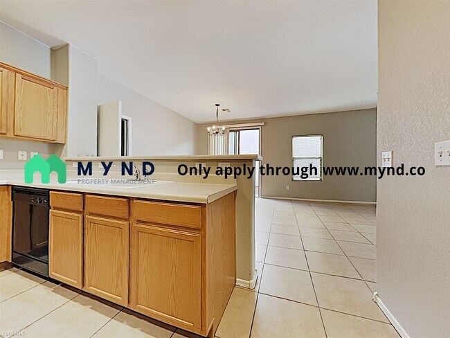 Building Photo - 4 br, 3 bath House - 3915 E Kent Ave
