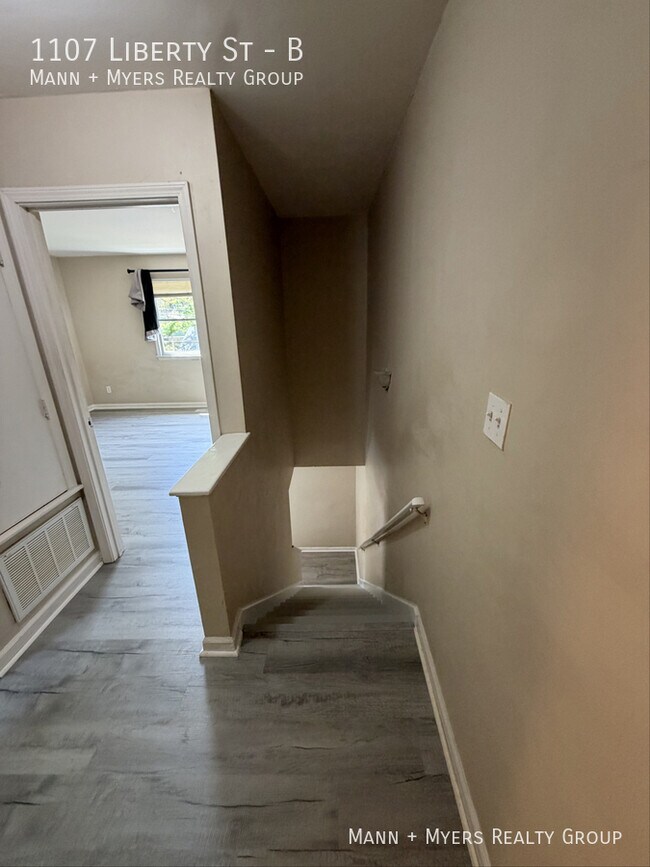 Foto del edificio - 1107 Liberty St