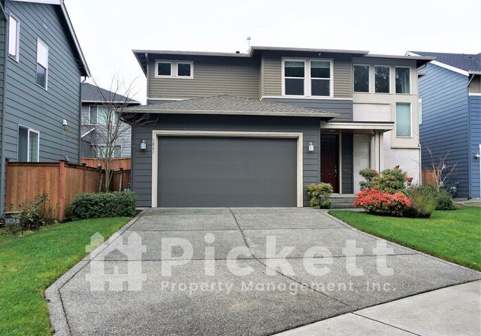 Primary Photo - North Kitsap 3 Bedroom in Beautiful Vinlan...