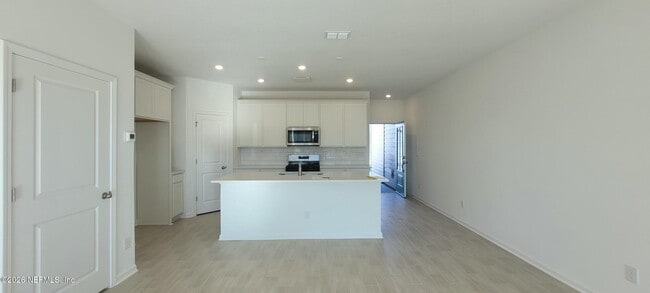 Foto del edificio - 40 Kingsville Ct