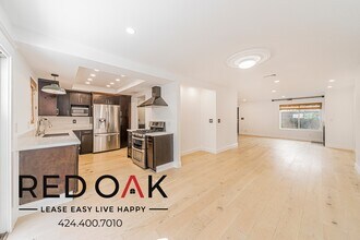 Building Photo - 1337 Centinela Ave