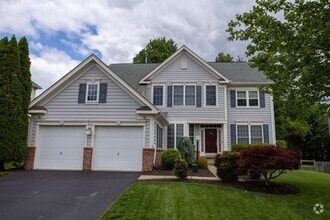 Building Photo - 12198 Triple Falls Ln