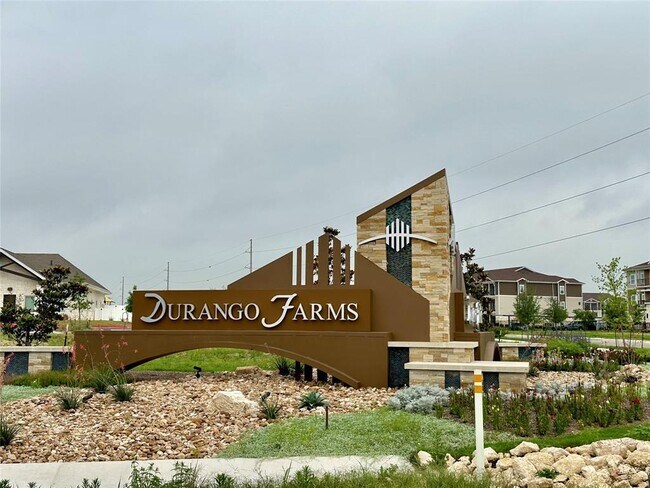 Foto del edificio - 120 Oakdale Meadows Ln