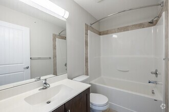 1BR, 1BA w/ Den - 743SF - 1st Bathroom - Beacon Heights Apartments