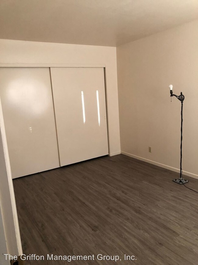 Building Photo - 2 br, 2 bath House - 41906 Briarwood Avenue