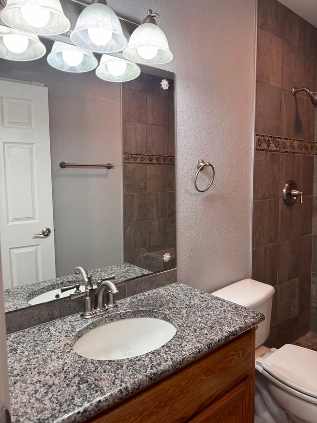 Building Photo - 1206 1st St