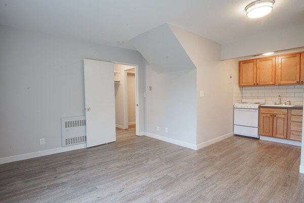Foto del edificio - Near OHSU-Well-Appointed Studio Ready Soon!