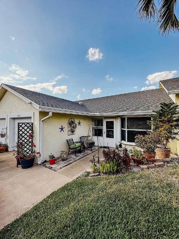 Primary Photo - 11036 SE Sea Pines Cir