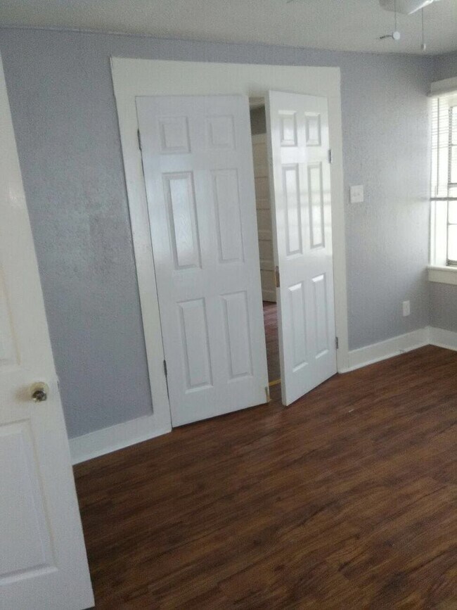 Foto del edificio - 3114 Avenue M 1/2