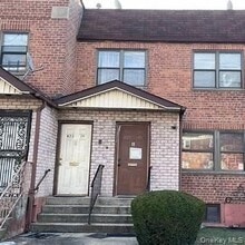 Building Photo - 209-16 Hillside Ave.