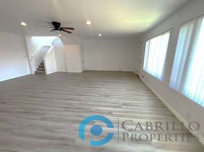 Building Photo - 1115 Flamingo Avenue