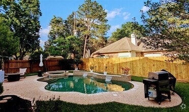 Building Photo - 16114 Charter Rock Dr