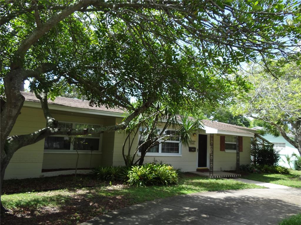 Foto principal - 6132 Dartmouth Ave N