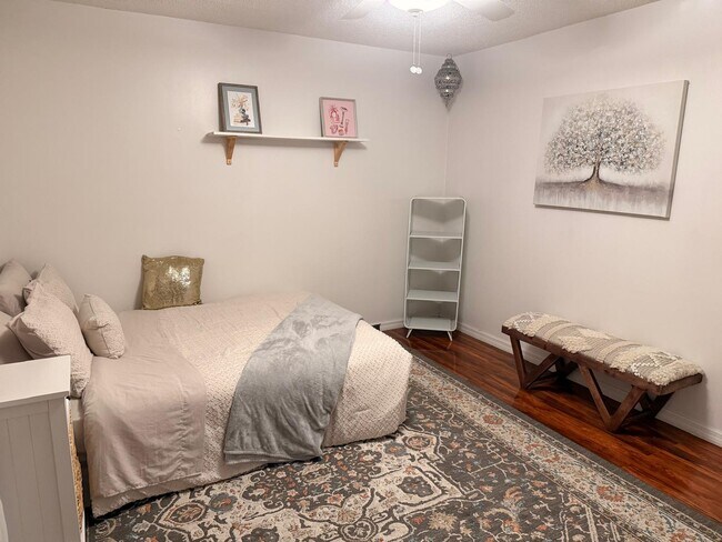 Foto del edificio - 11541 Willet Ct N
