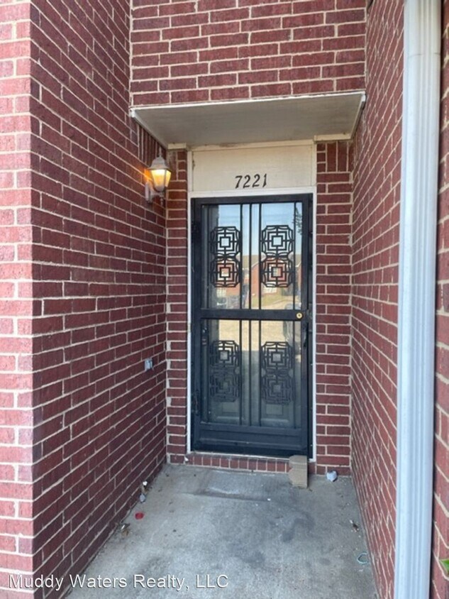 Building Photo - 3 br, 3 bath House - 7221 Santa Fe Loop