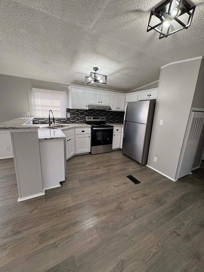 Foto del edificio - 129 Madison St SW